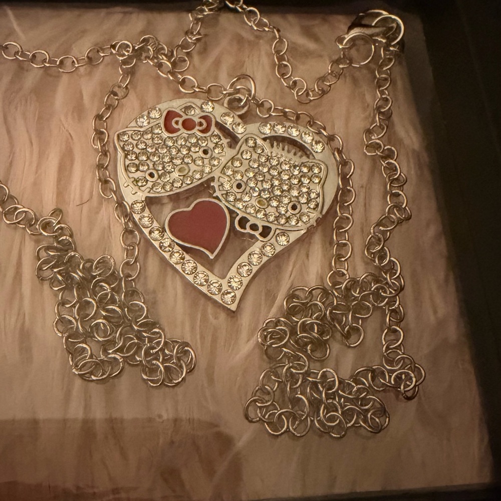 Hello Kitty accessory set - Picture 4 of 10